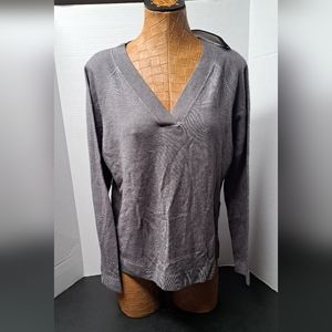Pendleton grey v neck sweater size Large